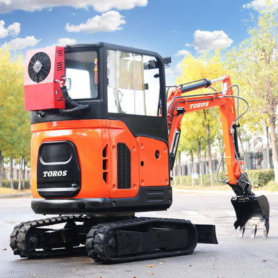 Ingénierie municipale 2,5 tonnes Mini Excavator 24,5kw Micro Mini Excavator avec cabine