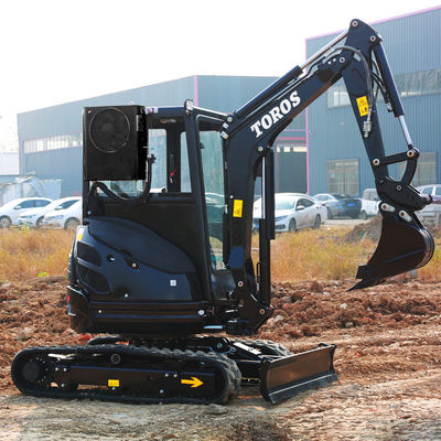 Excavatrice miniature Crawler Toros 2,6 tonnes Petit équipement de creusement pour la réparation de routes