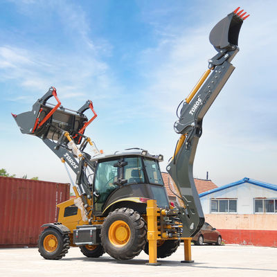 2.5 tonnes Compact machine de chargement de remorque équipée de divers accessoires