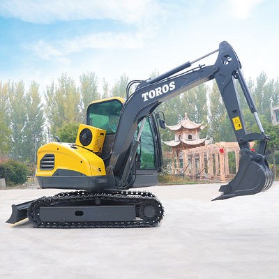 4000 kg Mini-excavatrice 300 mm Largeur de voie Maximum rayon de creusement 4730 mm